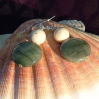 ear60_GreenQuartzE1